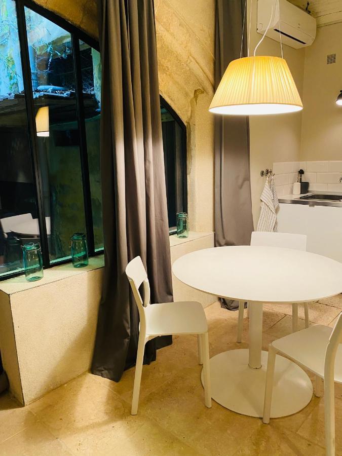 De L'atelier D'artiste Avignon